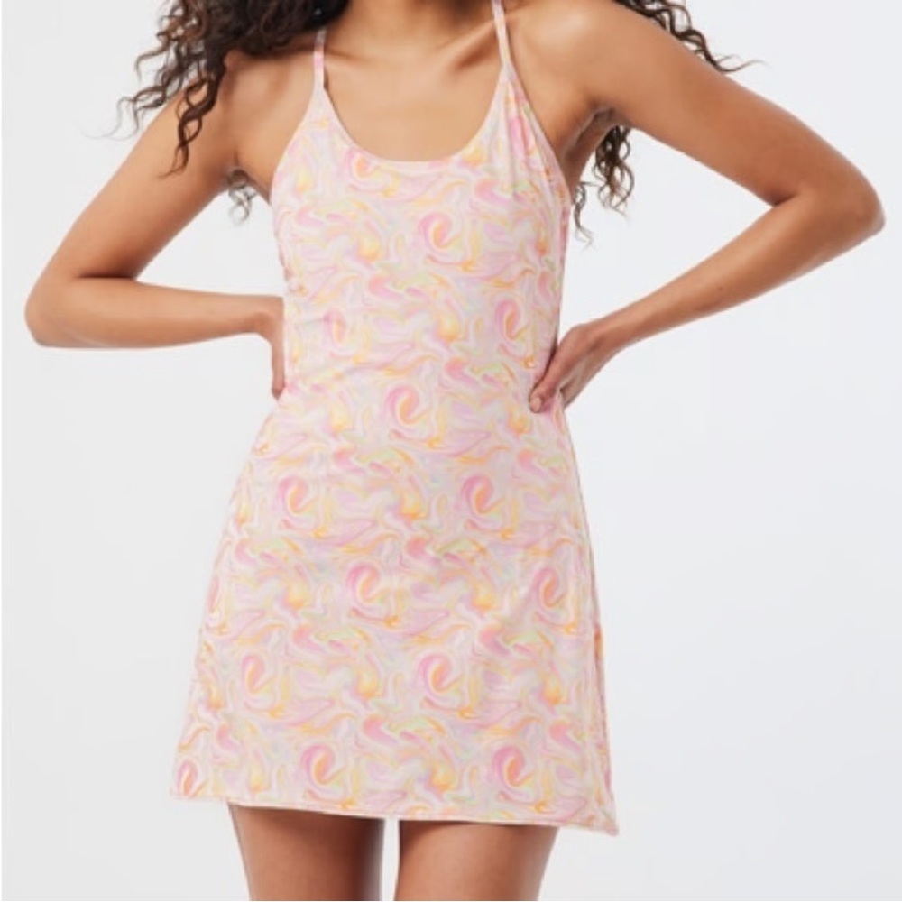 Outdoor Voices The Exercise Dress in Pink Marble Size S
